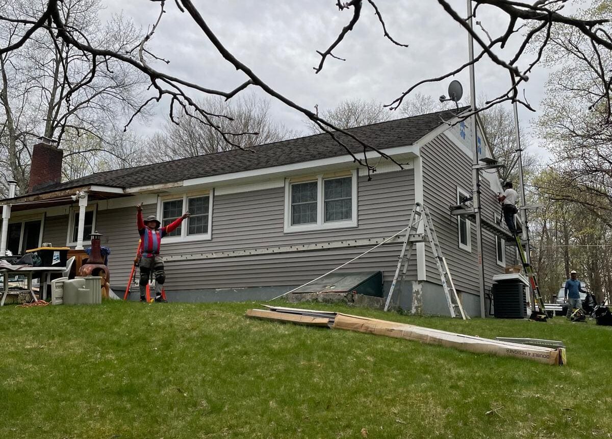 ROOFING REPAIR IN MONROE NY ROOFING REPLACEMENT IN WASHINGTONVILLE NY ROOFING INSTALLATION IN BEACON NY EPDM IN MAYBROOK NY FLAT ROOF IN MIDDLETOWN NY EMERGE 64