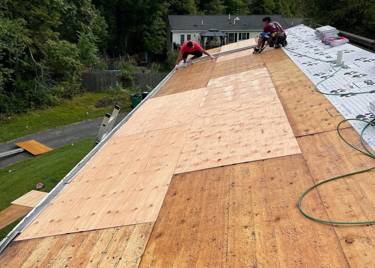 ROOFING REPAIR IN MONROE NY ROOFING REPLACEMENT IN WASHINGTONVILLE NY ROOFING INSTALLATION IN BEACON NY EPDM IN MAYBROOK NY FLAT ROOF IN MIDDLETOWN NY EMERGE 70